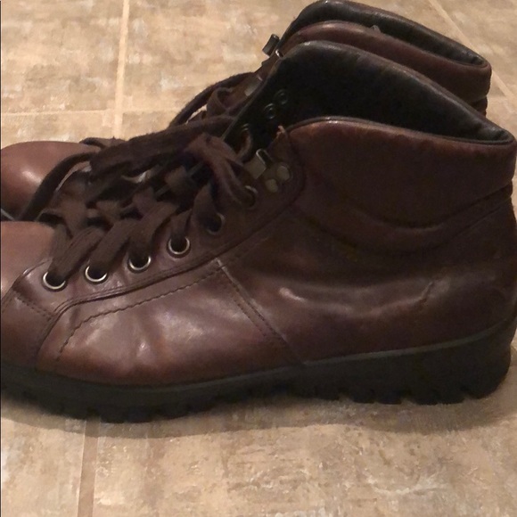 Prada hiking boots - Picture 2 of 3
